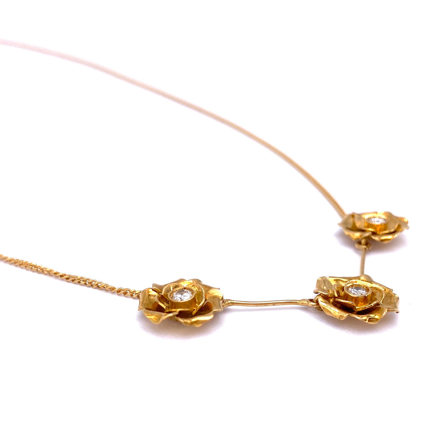 Collana collier rose oro giallo e brillanti; 40 cm, 5.5 gr
