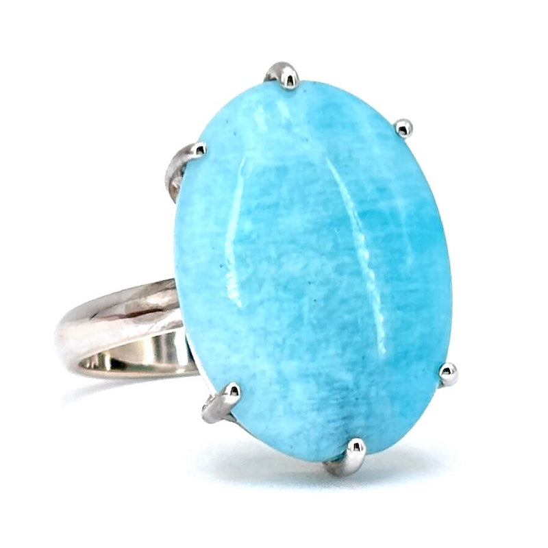 Anello amazzonite azzurra e oro bianco; 5.93 gr
