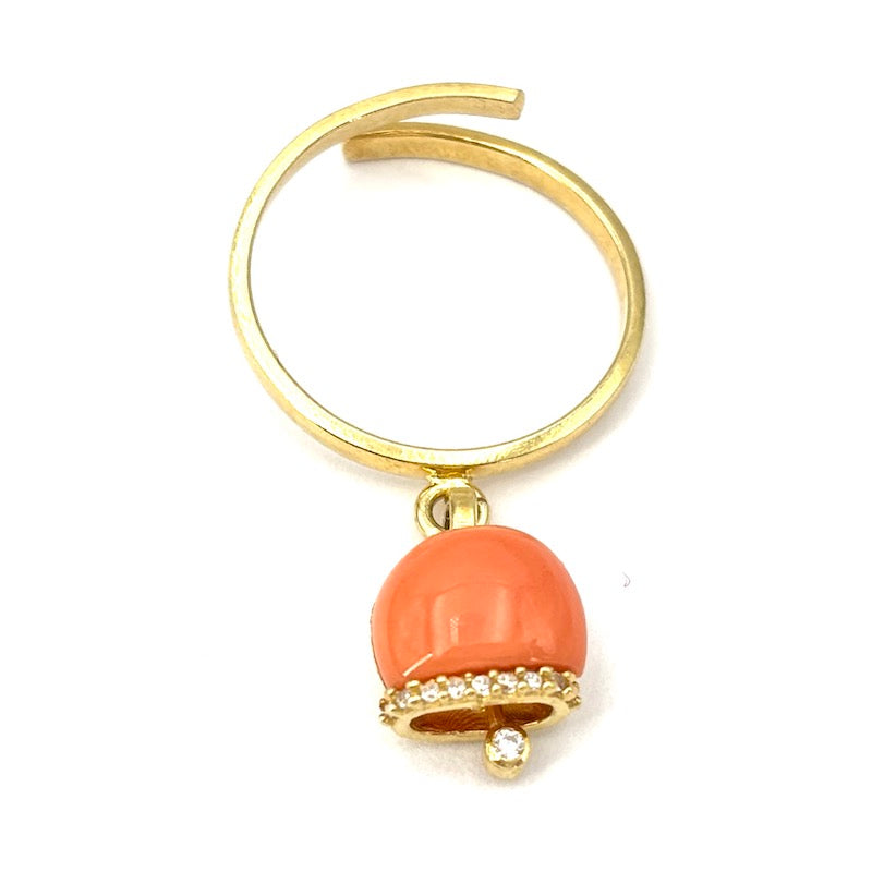 Anello charm campanella design, corallo rosa e argento; 2.9 gr