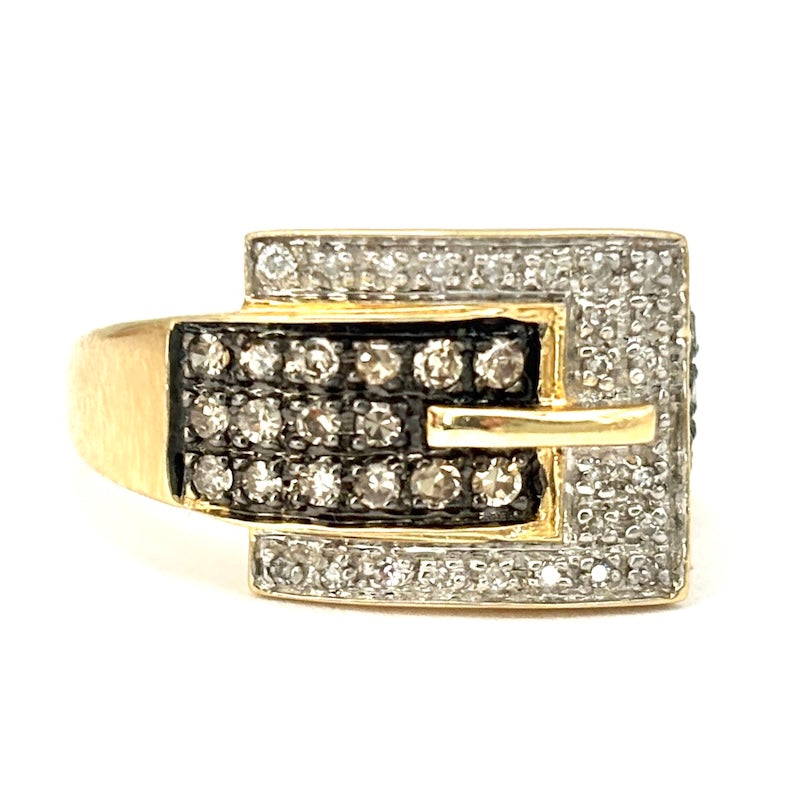 Anello cintura, brillanti bianchi e brown, oro giallo;  4.05 gr