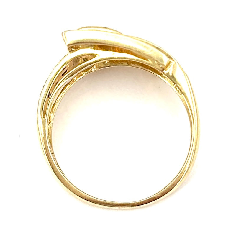 Anello cintura, brillanti bianchi e brown, oro giallo;  4.05 gr