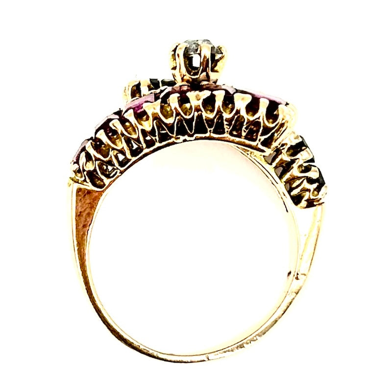 Anello contrariè vintage, zaffiri, rubini, diamante, oro rosa; 3.96 gr