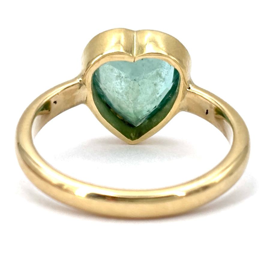Anello cuore smeraldo 2.14 ct, oro giallo; 4.4 gr
