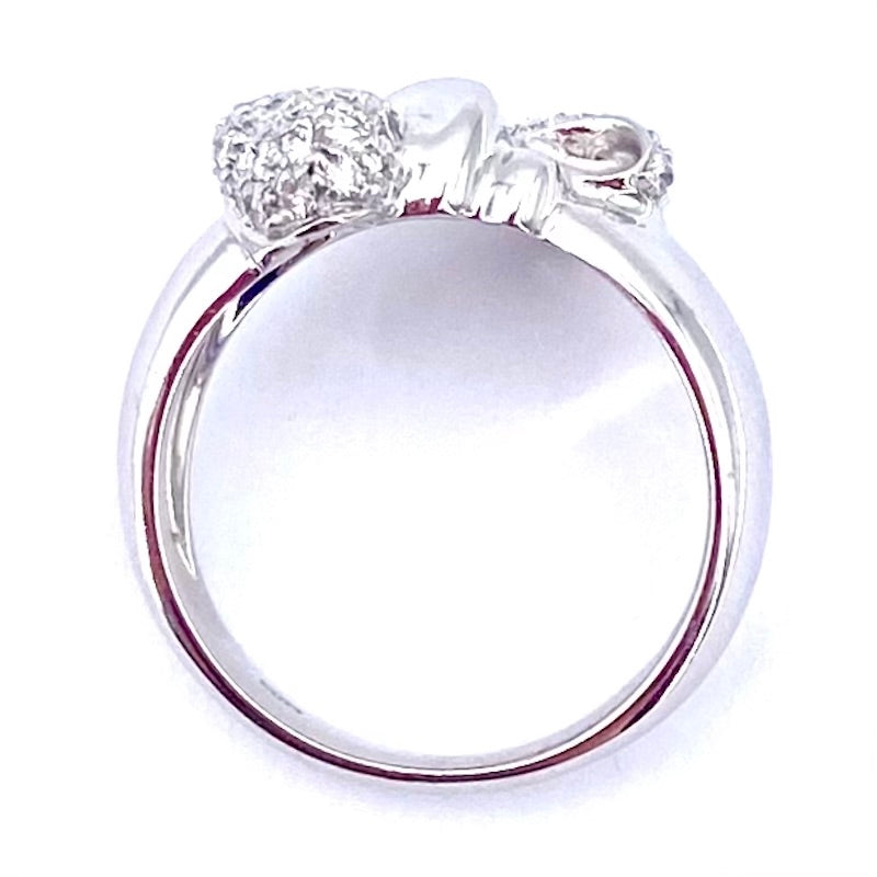 Anello fascia, fiocco brillanti, oro bianco; 7.47 gr