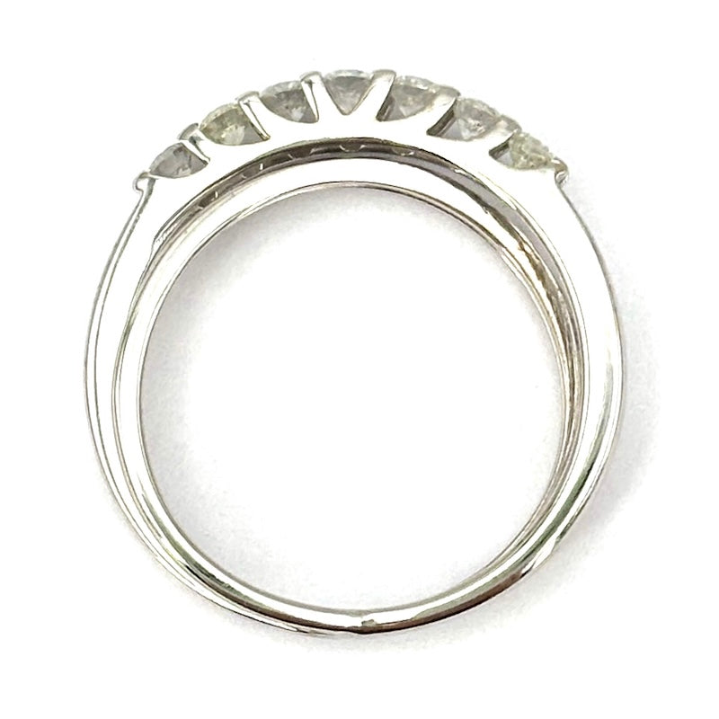 Anello fascia doppio con riviera di brillanti, oro bianco; 0.35-0.40 ct totali- 3.3 gr