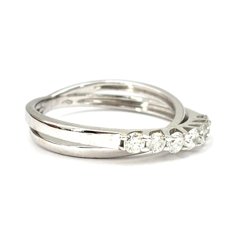 Anello fascia doppio con riviera di brillanti, oro bianco; 0.35-0.40 ct totali- 3.3 gr