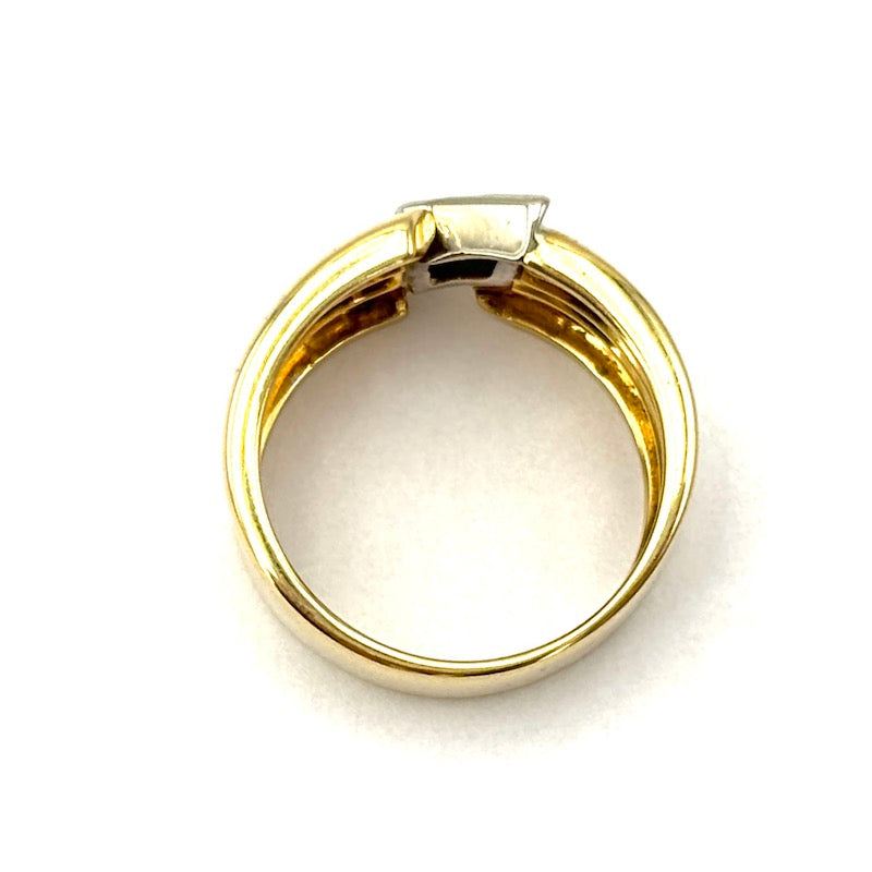 Anello fascia oro giallo e diamanti; 7.88 gr