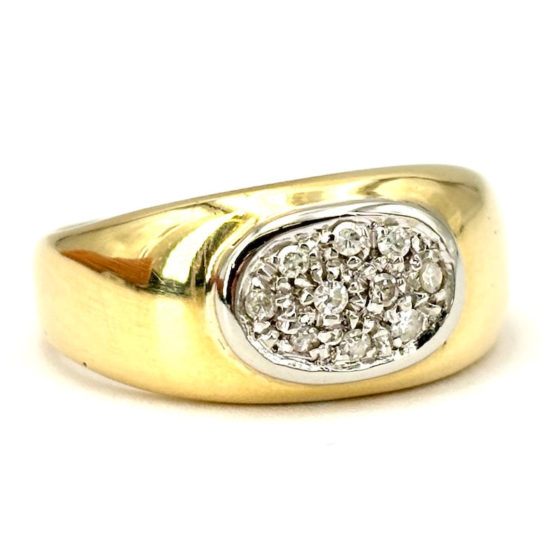 Anello fascia vintage oro giallo e bianco, ovale brillanti;  5.3 gr