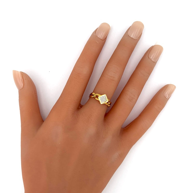 Anello fascia vintage oro giallo e bianco, quadrato brillanti;  2.94 gr