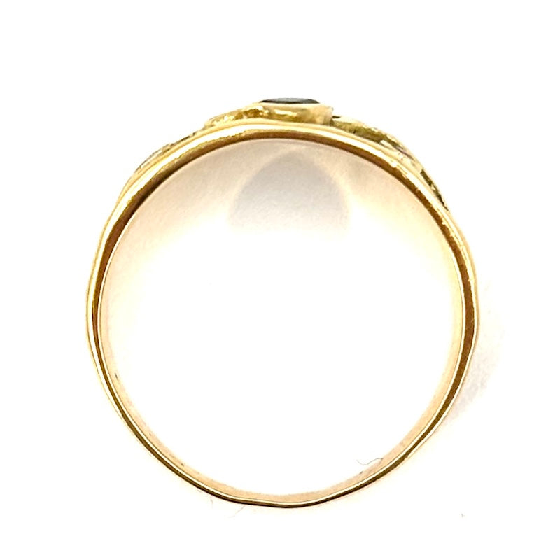 Anello fascia vintage rubino, zaffiro, brillanti e oro giallo;  4.28 gr
