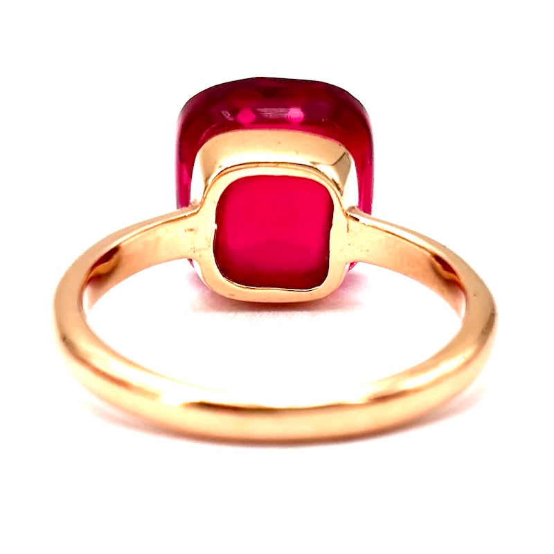 Anello gemma rossa nuda squadrata e oro rosa; 4.66 gr