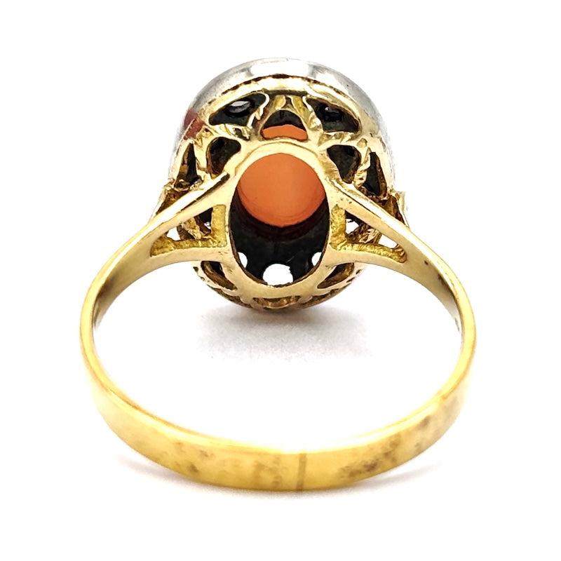 Anello margherita/toppa in stile corallo rosa, argento e oro; 4.27 gr