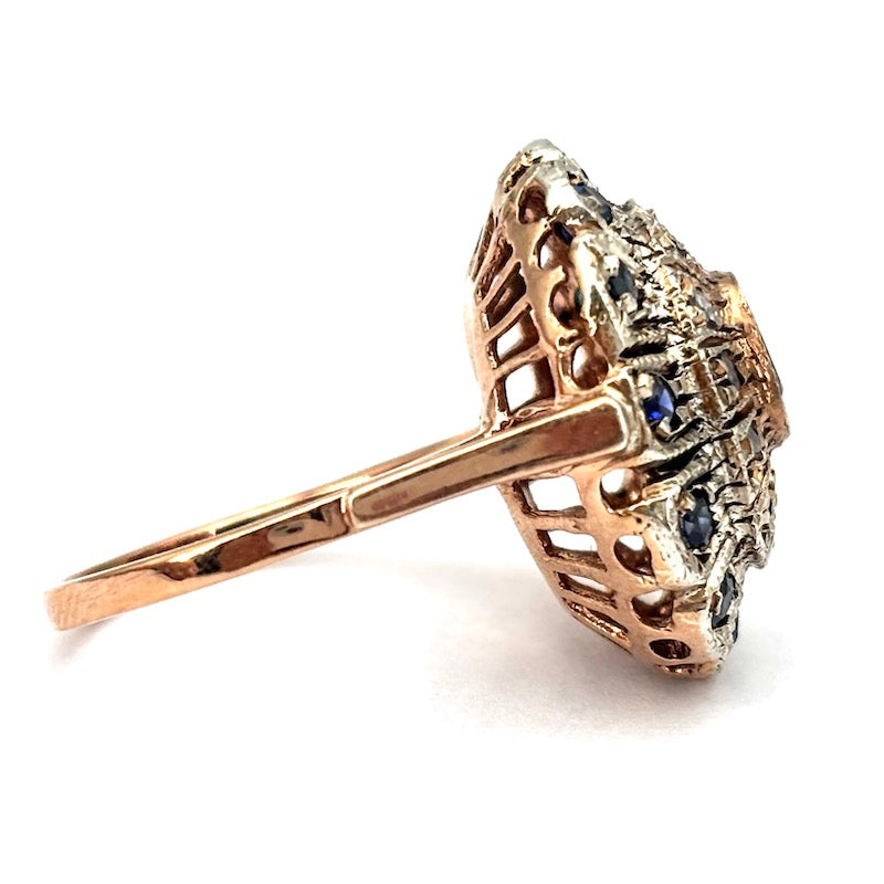 Anello margherita toppa vintage zaffiro e diamanti; 6.38 gr