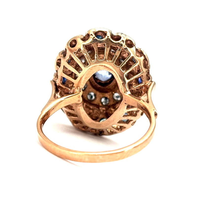 Anello margherita toppa vintage zaffiro e diamanti; 6.38 gr