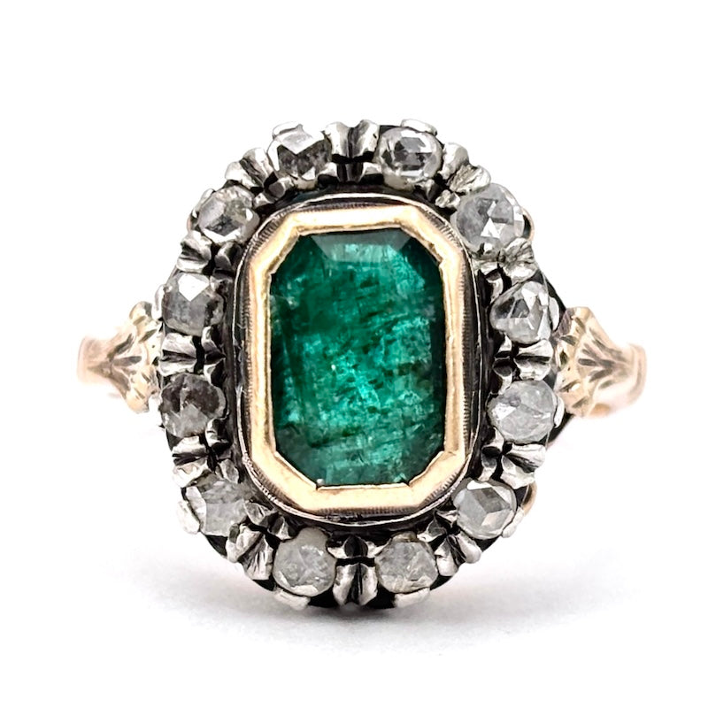 Anello margherita vintage smeraldo scuro e diamanti, in stile; 6.18 gr