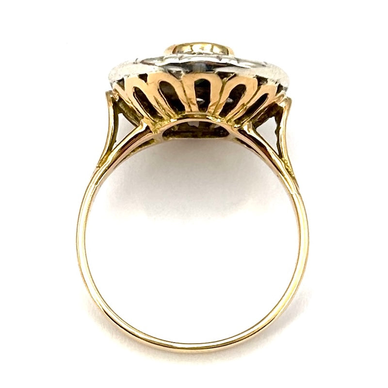 Anello margherita vintage zaffiro e diamanti; 8.72 gr