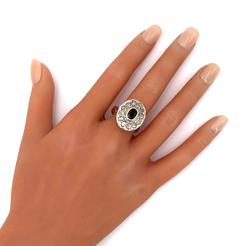 Anello margherita vintage zaffiro e diamanti; 8.72 gr