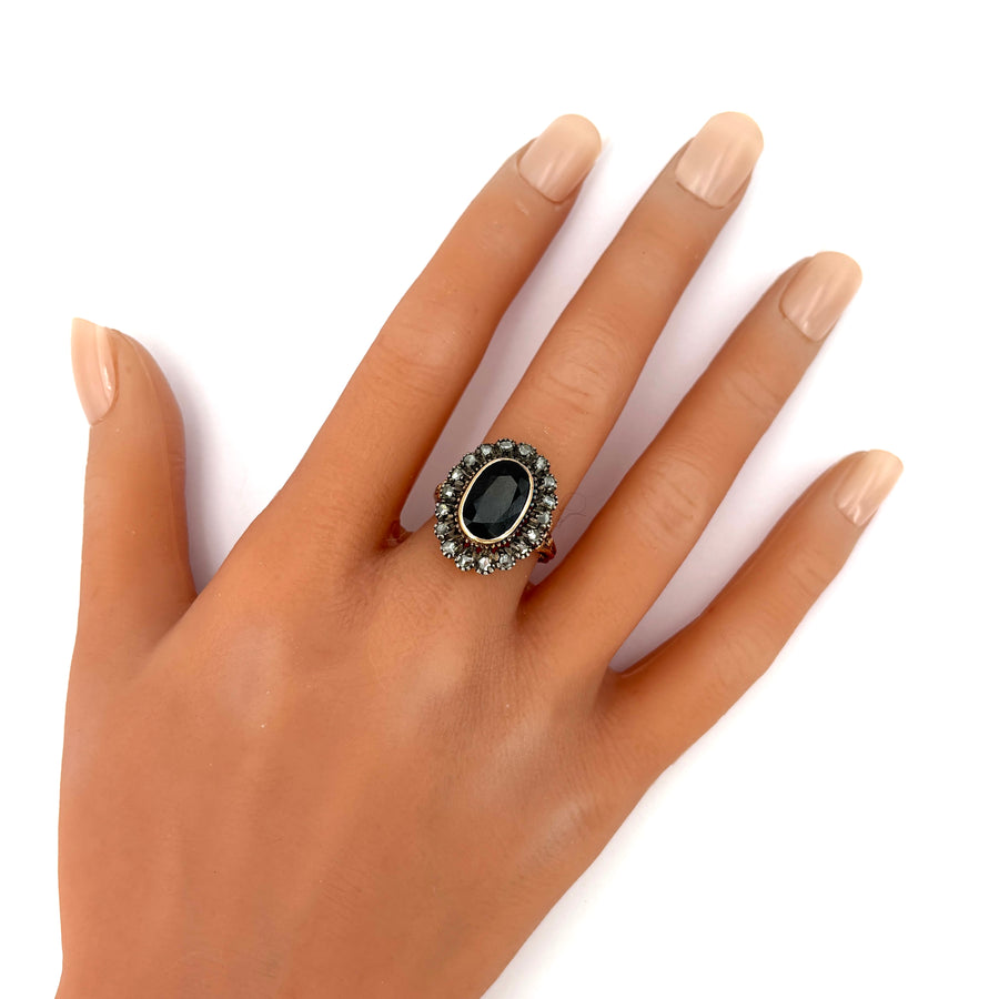 Anello margherita vintage zaffiro e diamanti; 7.49 gr