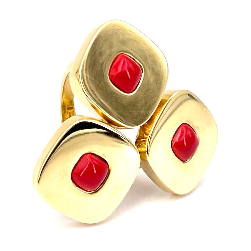 Anello maxi design oro e pasta di corallo; 15.92 gr