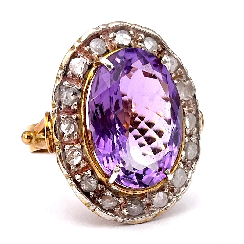 Anello maxi margherita toppa vintage ametista e diamanti; 7.46 gr