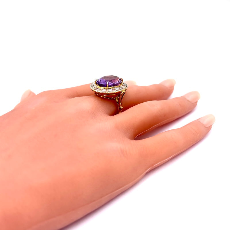 Anello maxi margherita toppa vintage ametista e diamanti; 7.46 gr
