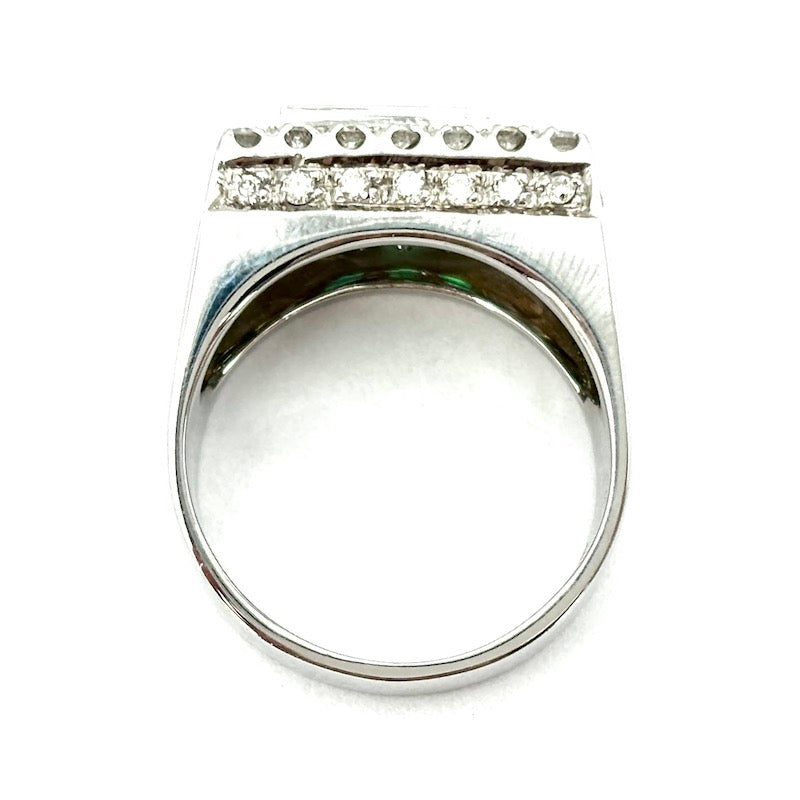 Anello ponte/fascia squadrata smeraldi carrè e brillanti, oro bianco; 9.64 gr - OCCASIONE!