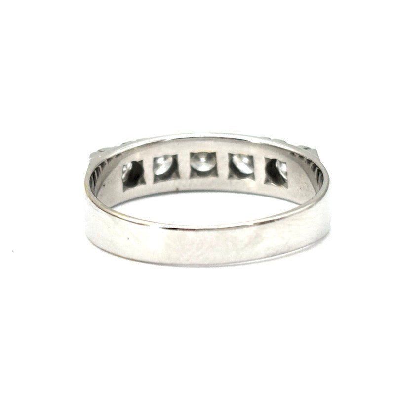 Anello riviera brillanti e oro bianco - 0.65-0.70 ct; 3.24 gr