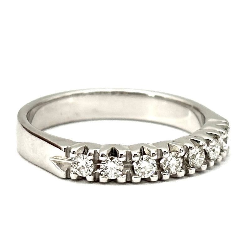 Anello riviera brillanti e oro bianco - 0.27 ct; 3.71 gr
