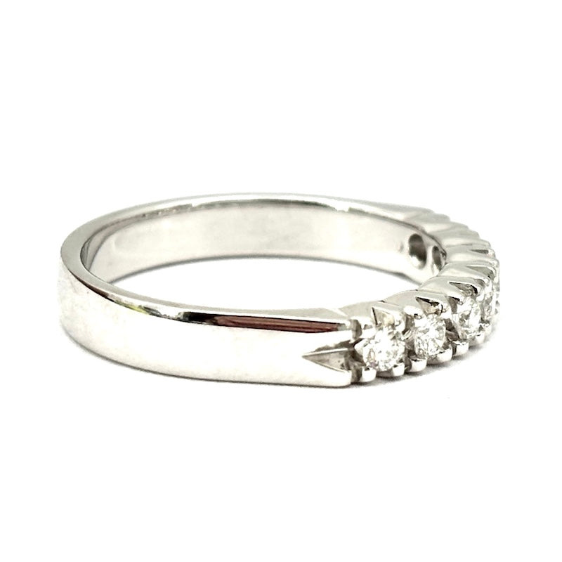 Anello riviera brillanti e oro bianco - 0.27 ct; 3.71 gr