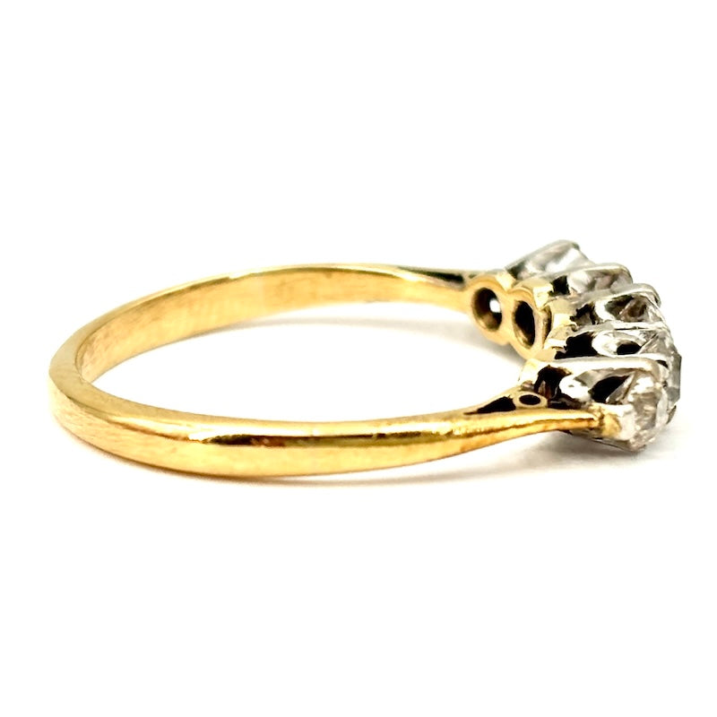 Anello riviera diamanti in stile antico - 0.55-0.60 ct; 2.73 gr