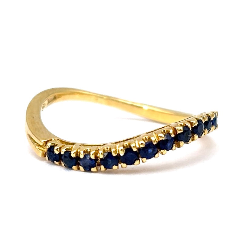 Anello riviera zaffiri e oro giallo, a onda; 2.54 gr