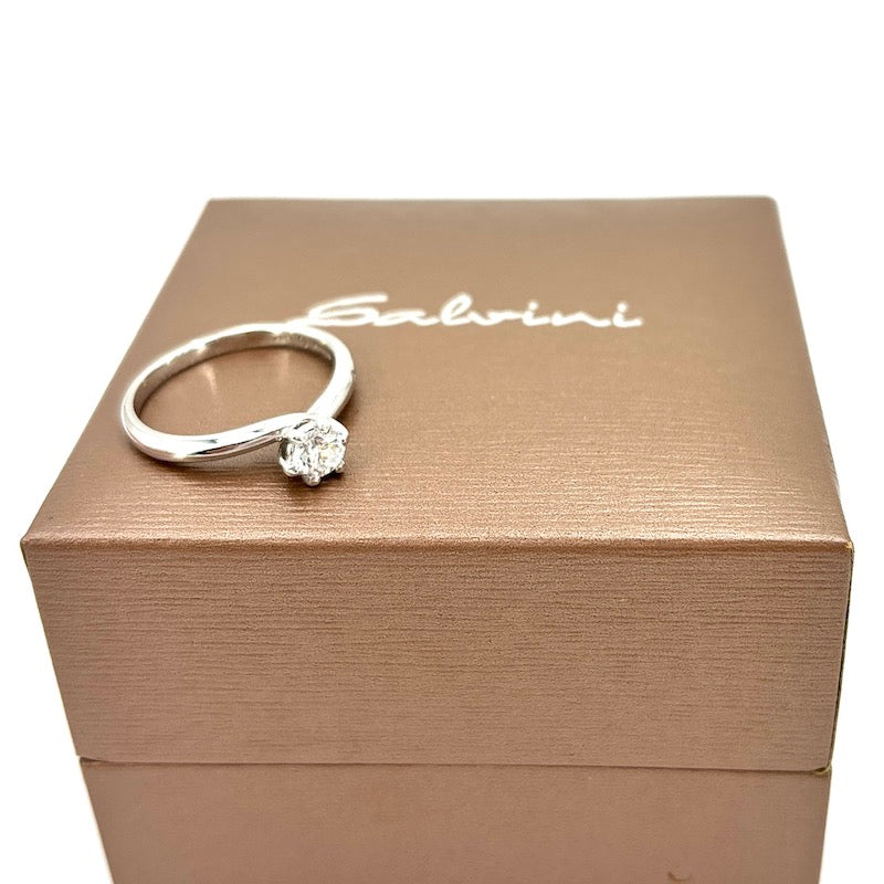 Anello solitario Salvini in oro bianco, 0.41 ct; 3.33 gr
