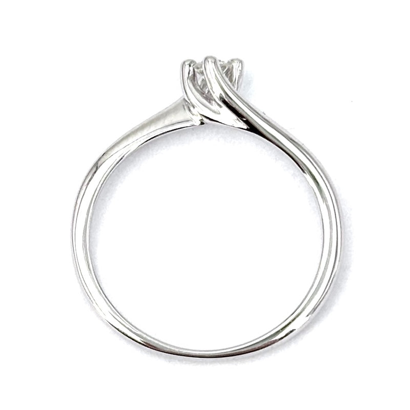 Anello solitario in oro bianco, 0.10 ct; 2.59 gr