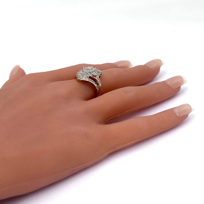 Anello spola diamanti e oro - 4.13 gr