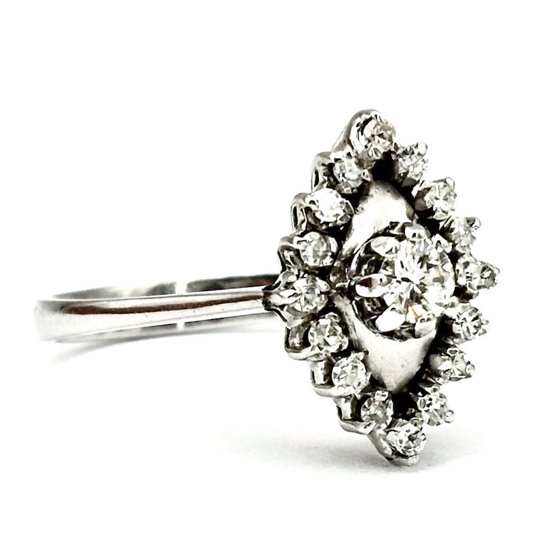 Anello spola vintage solitario e diamanti; 3.26 gr