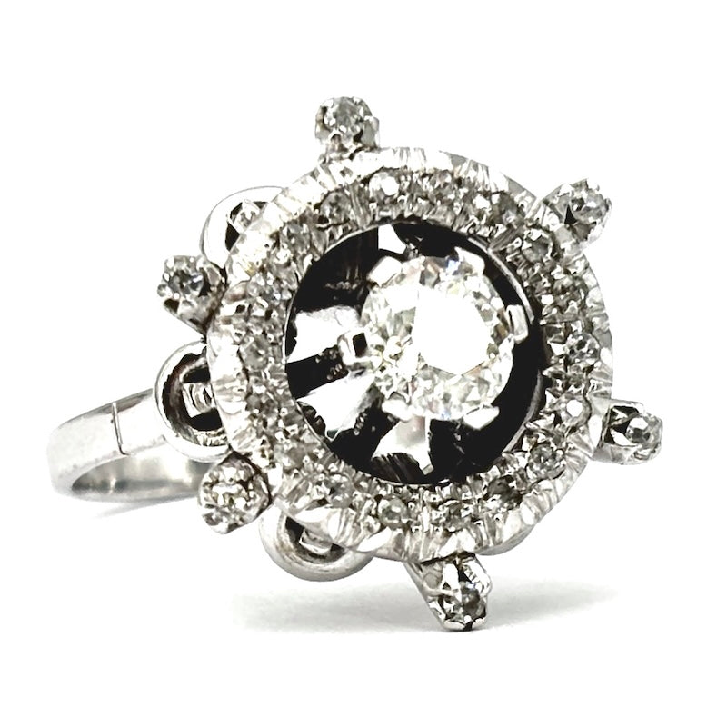 Anello timone solitario taglio antico, diamanti e oro, anni '40-'50; 0.90-1.10 ct; 6.65 gr