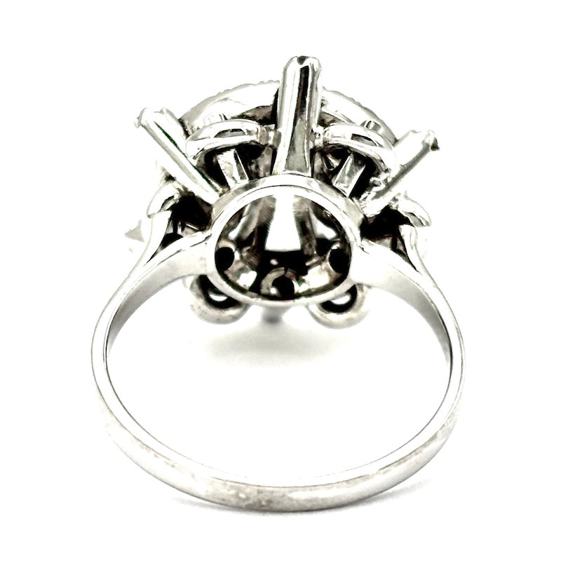 Anello timone solitario taglio antico, diamanti e oro, anni '40-'50; 0.90-1.10 ct; 6.65 gr