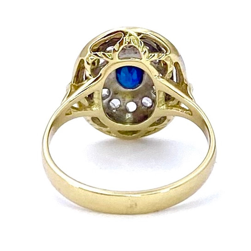 Anello toppa zaffiro e diamanti ; 3.99 gr