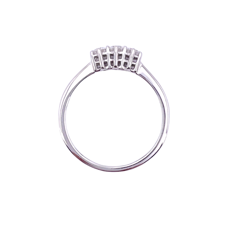 Anello trilogy brillanti e oro - 0.30 ct; 2.56 gr