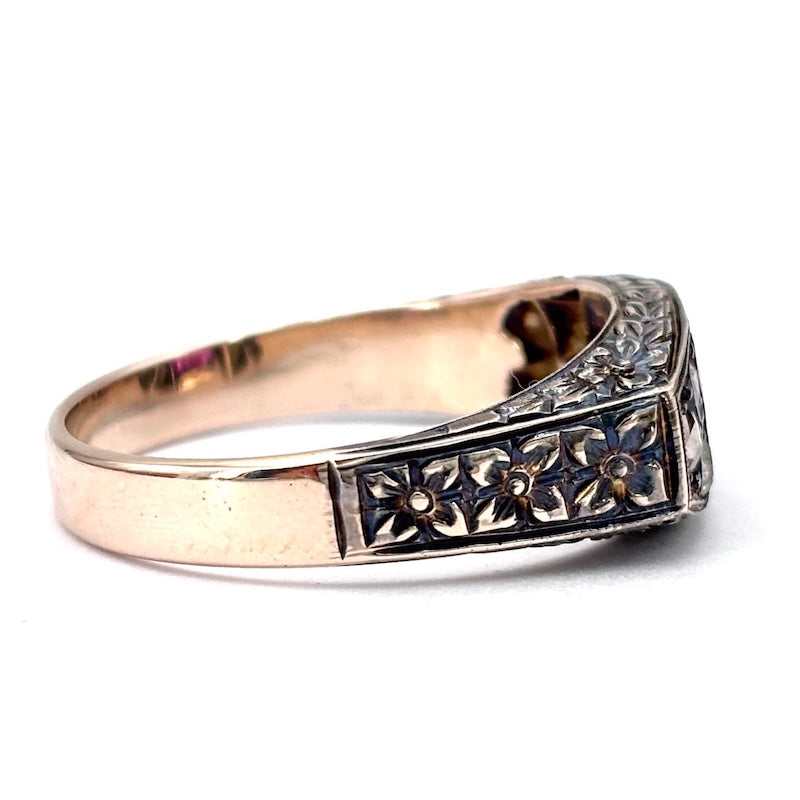Anello uomo antico, rubino, diamanti e oro; 6.72 gr