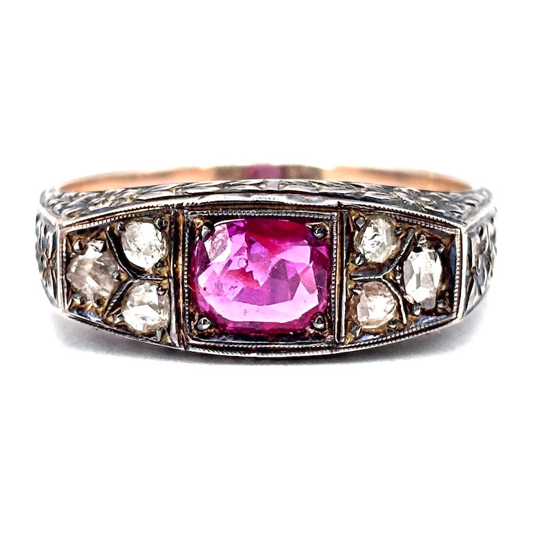 Anello uomo antico, rubino, diamanti e oro; 6.72 gr