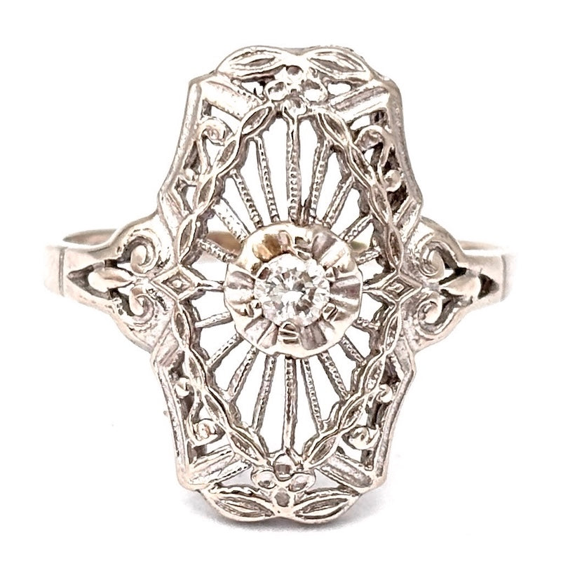 Anello vintage, oro traforato e diamante; 2.48 gr