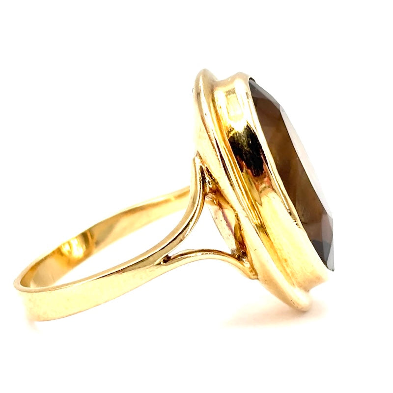 Anello vintage quarzo citrino e oro giallo; 7.22 gr