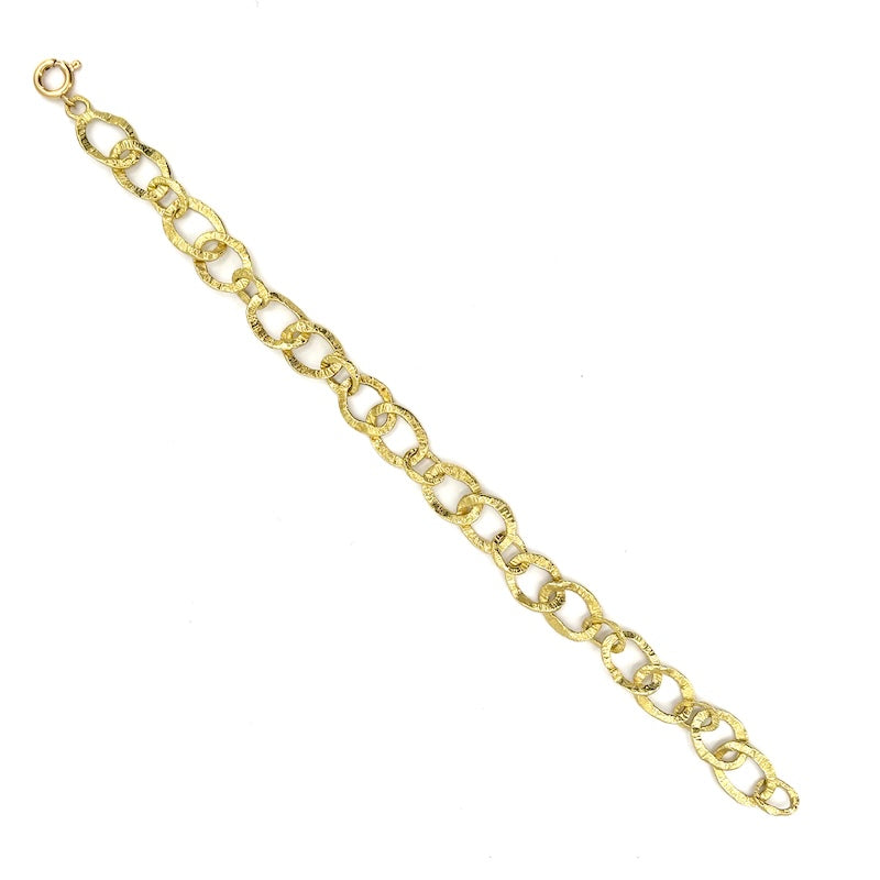 Bracciale catena battuta oro giallo; 11.75 gr - 18 cm