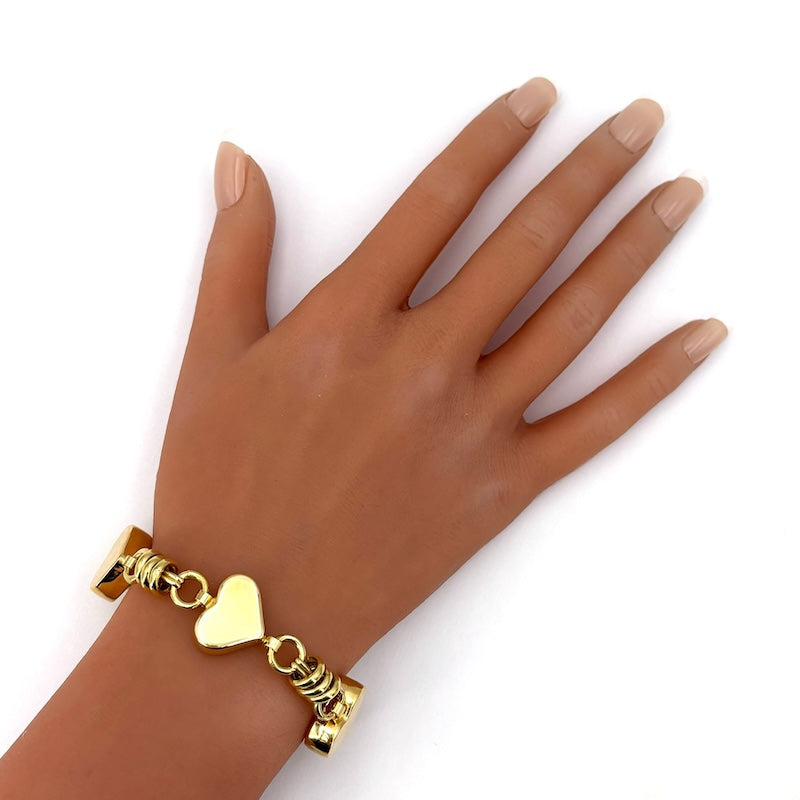 Bracciale catena maxi cuori oro giallo; 33.82 gr - 18 cm