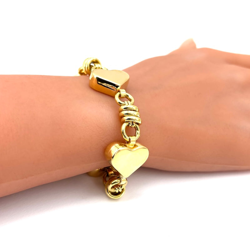 Bracciale catena maxi cuori oro giallo; 33.82 gr - 18 cm
