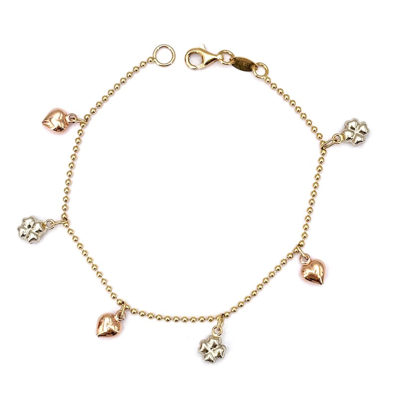 Bracciale charms cuori e quadrufogli, oro tricolore; 4.55 gr - 18 cm