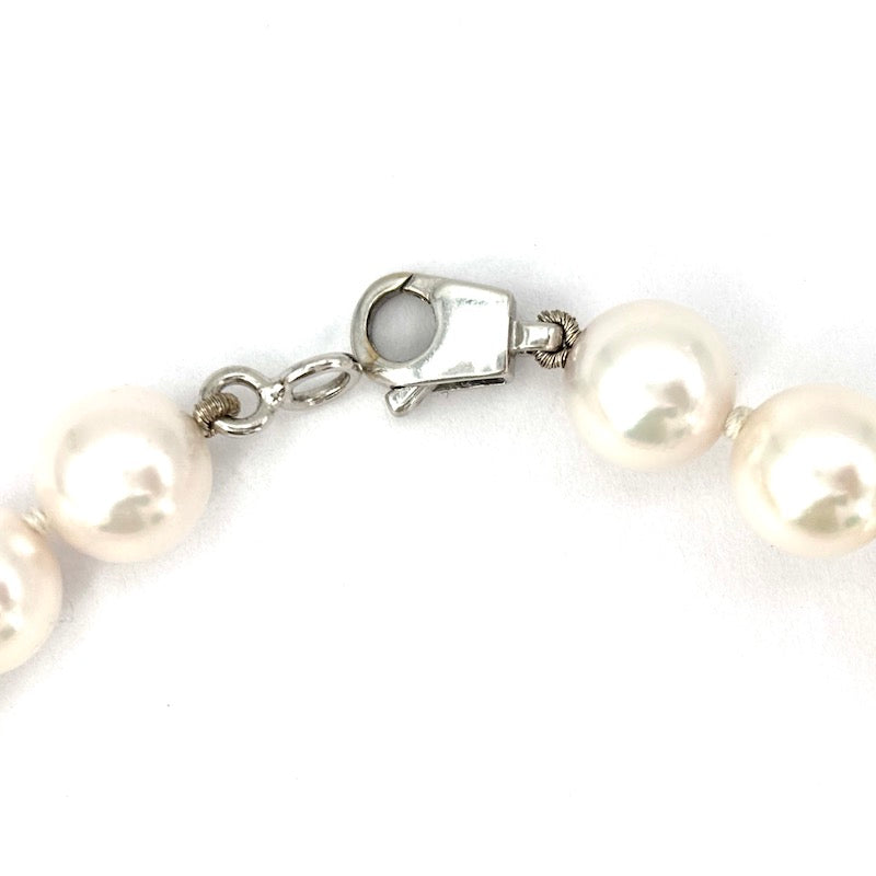 Bracciale perle Akoya e oro; 19 cm - 16.37 gr