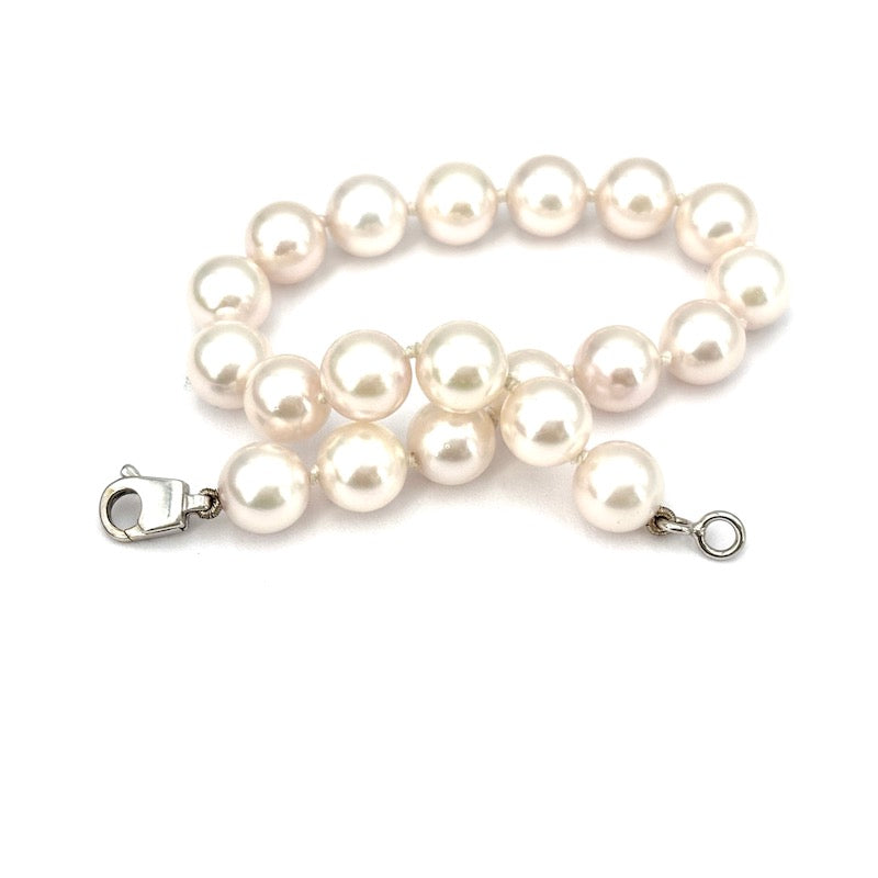 Bracciale perle Akoya e oro; 19 cm - 16.37 gr