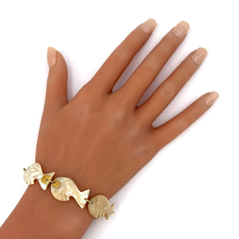 Bracciale pesci madreperla e oro giallo; 9.95 gr - 19 cm